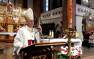 Posłuchaj i obejrzyj transmisję mszy świętej z konkatedry św. Jakuba w Olsztynie